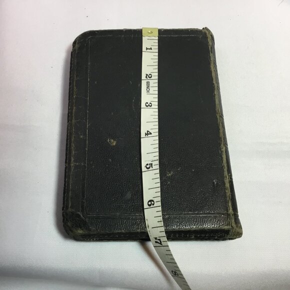 Holy Bible Illustrated KJV Self-Pronouncing Edition Zippered World Pub Vintage - Picture 4 of 15